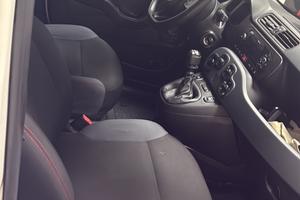 Volkswagen T-Roc 2.0 TDI SCR 150 CV DSG Style Blue