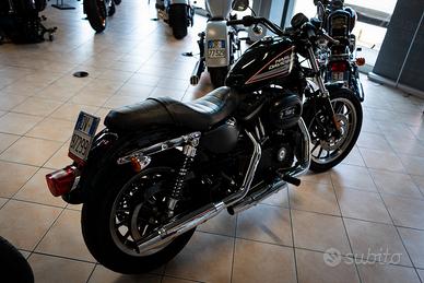Harley Davidson 883R