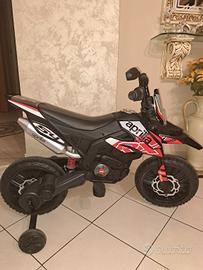 Moto Aprilia  elettrica 12v per bambini.