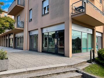Immobile commerciale negozio/ufficio
