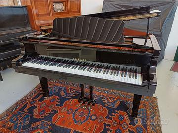 Pianoforte a coda YAMAHA C3