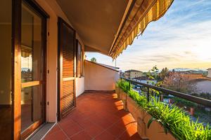 VENDITA VILLINO CON GIARDINO A MONTECATINI TERME