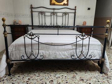 Letto Matrimoniale Vintage in Ferro Battuto