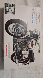 PROTAR 1/9 MOTO GUZZI V7