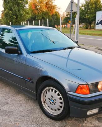 BMW 318IS  e36 ASI
