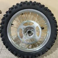 Cerchi e Pneumatici Honda CRF 150 R