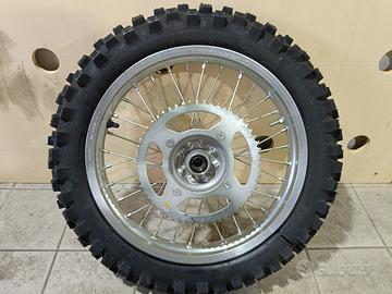 Cerchi e Pneumatici Honda CRF 150 R