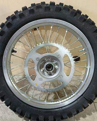 Cerchi e Pneumatici Honda CRF 150 R
