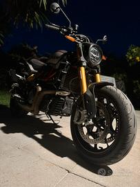 Indian FTR 1200 Carbon