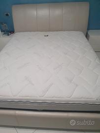 Letto matrimoniale contenitore con materasso