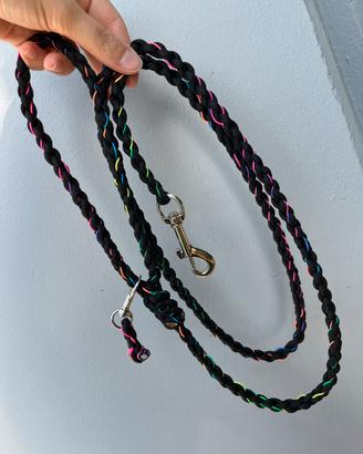 Guinzaglio nero e multicolore