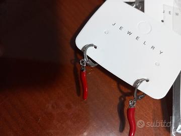 impeccabili orecchini 20 paia=20€