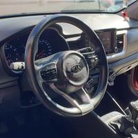 Kia stonik 2023 - g3lf