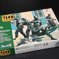 2 rare scatole di montaggio soldatini Revell 