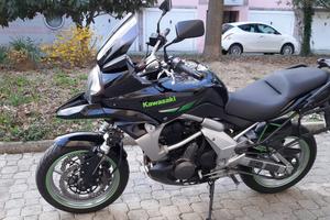 Kawasaki Versys 2008 full optional