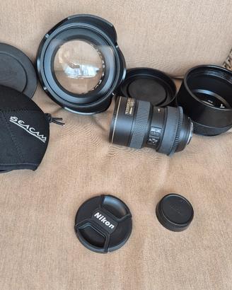 Set oblo' Seacam wide port con Nikkor 16-35