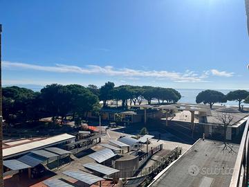 SUL VIALE PEDONALE BICAMERE ARREDATO TERMOAUTONOMO