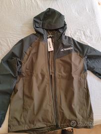 giacca impermeabile Adidas Terrex-Nuova- taglia M