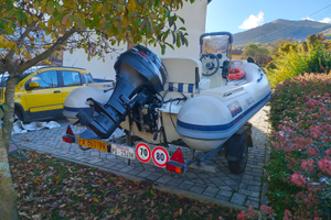 Gommone con motore 40 CV