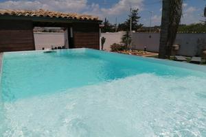 Villa con piscina b&b