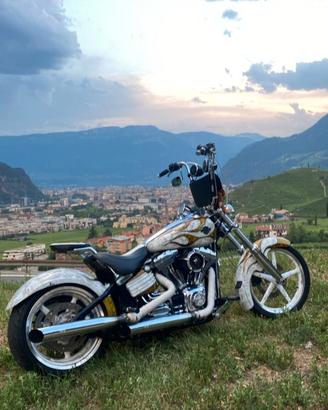 Harley Davidson Rocker C