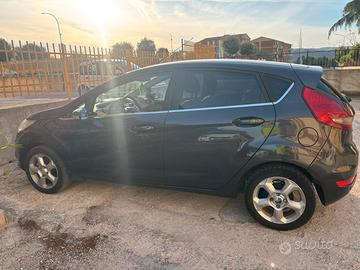 FORD Fiesta 1.4 68CV Titanium