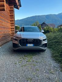 AUDI Q8 FULL OPTIONAL S-LINE SPORT QUATTRO 22”