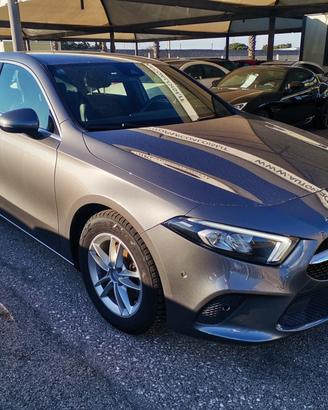 Mercedes A 180 D Sport 7G-DCT