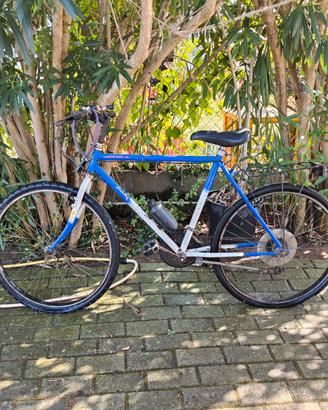 Mountain bike 