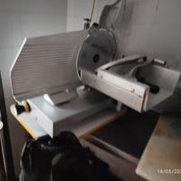 AFFETTATRICE BIZERBA