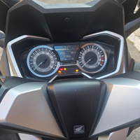 Honda Forza 300