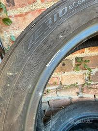 Gomme macchina
