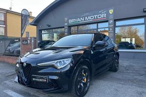 Alfa Romeo Stelvio 2.9 Bi-Turbo V6 510 CV AT8 Quad