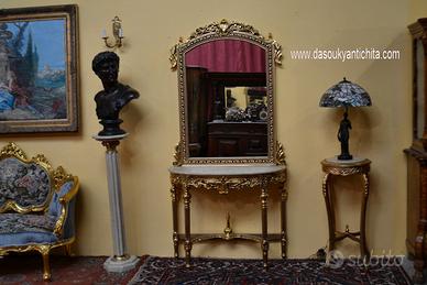 Console dorata con specchiera stile Luigi XVI