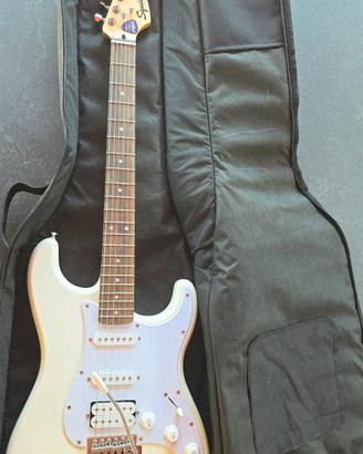 Fender Squier Bullet Stratocaster con Tremolo