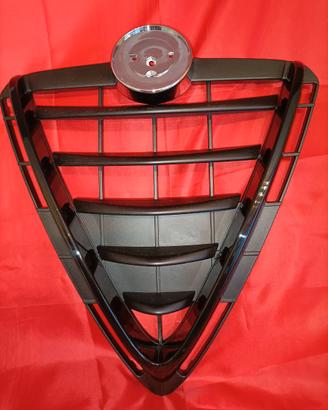 Scudo anteriore più griglie fendinebbia