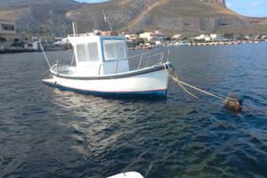 Barca a motore entroborbo (Gozzo)