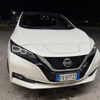 Nissan leaf tekna 40KWH