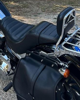 Sacca in pelle con telaio per softail m8