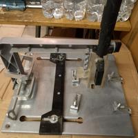 PIASTRA per fissare seghetto alternativo. Germany