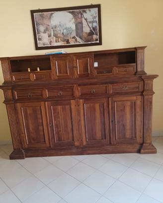 Mobile di legno massello