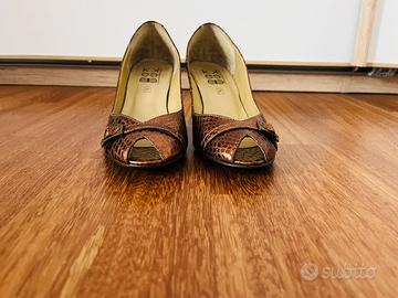 Scarpe pelle stampa serpente. Misura 37