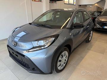 TOYOTA Aygo X 1.0 VVT-i 72 CV 5 porte Active Km0