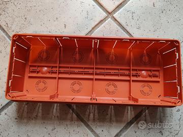 Cassetta derivazione incasso