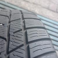 Gomme da neve Aygo 165/70 R15 T