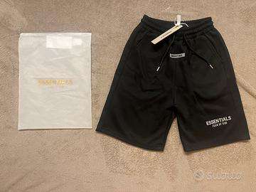 Pantaloncini Essentials neri taglia M