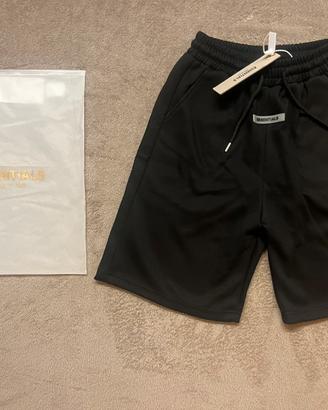 Pantaloncini Essentials neri taglia M