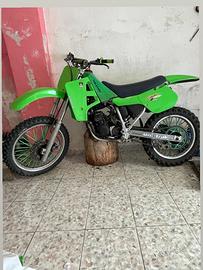 Moto kawasaki kx125