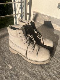 Scarponcino Timberland 33