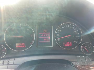 AUDI A4 2ª serie - 2006